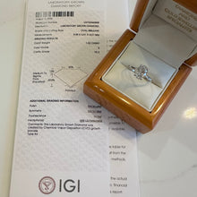 Load image into Gallery viewer, Platinum 1.50ct Oval Lab Diamond Ring - Product Code - LB17
