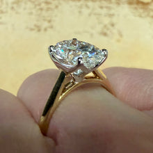 Load image into Gallery viewer, 2.57ct Oval Lab Diamond Ring - Product Code - LB37