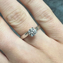 Load image into Gallery viewer, 18ct White Gold Lab diamond Solitaire Ring - Product Code - Y410
