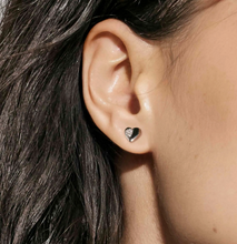 Load image into Gallery viewer, Nomination Yellow Stone Set Heart Studs