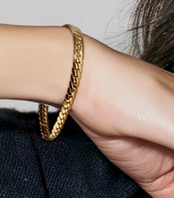 Load image into Gallery viewer, Nomination Steel Herringbone Bracelet