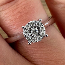 Load image into Gallery viewer, White Gold Diamond Ring - Product Code - G875