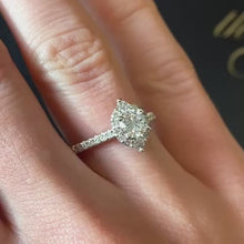 Load and play video in Gallery viewer, 18ct White Gold Diamond Designer Ring - B451