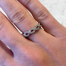 Load image into Gallery viewer, Diamond Infinity Style Band - G706
