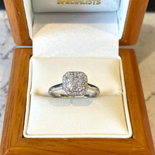 Load image into Gallery viewer, 18ct White Gold Diamond Half Carat Designer Ring - B453