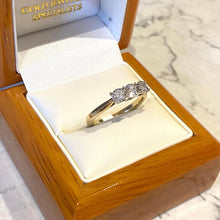 Load image into Gallery viewer, Diamond Designer Three Stone Ring - B457