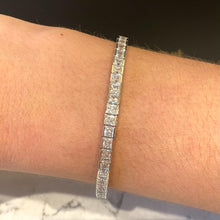 Load image into Gallery viewer, White Gold Designer Bracelet - VX481