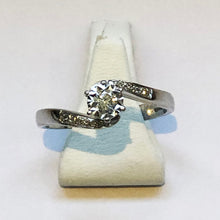 Load image into Gallery viewer, Diamond White Gold Designer Solitaire Ring