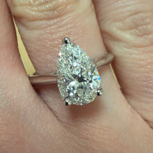 Load image into Gallery viewer, Two Carat Lab Diamond Ring - Product Code - LB41
