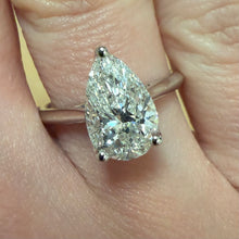 Load image into Gallery viewer, Two Carat Lab Diamond Ring - Product Code - LB41
