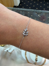 Load image into Gallery viewer, Sterling Silver Stone Set Leaf Bracelet
