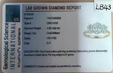 Load image into Gallery viewer, Oval Lab Diamond Trilogy Ring - Product Code - LB43
