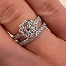Load image into Gallery viewer, One Carat Diamond Bridal set - Product Code - G916
