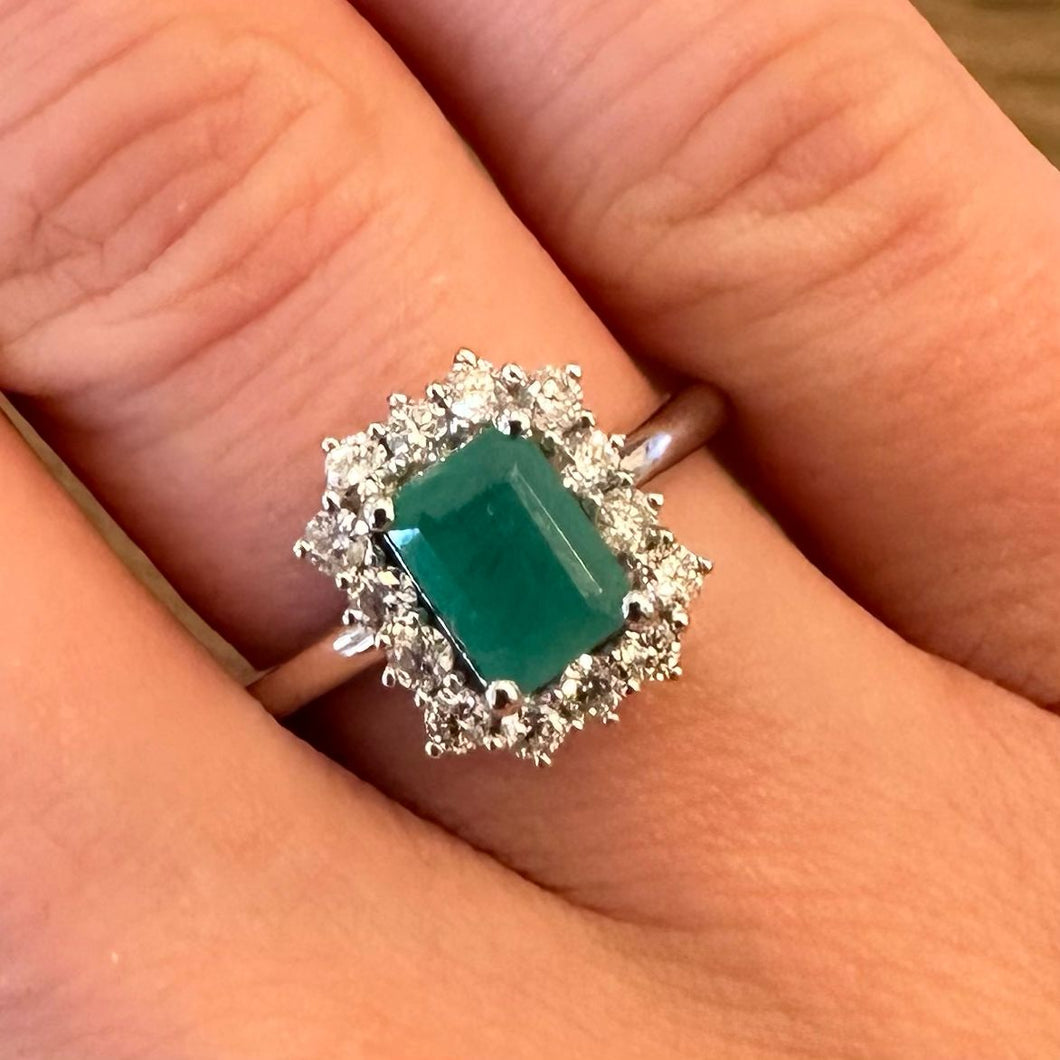 1.10ct Emerald & Diamond Ring - Product Code - G839