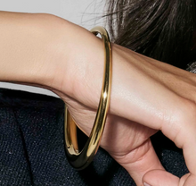 Load image into Gallery viewer, Nomination Plain Polished Bangle
