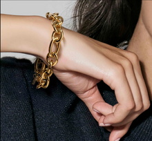 Load image into Gallery viewer, Nomination Open Link Bracelet
