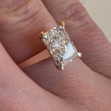 Load and play video in Gallery viewer, Two Carat Rectangular Lab Grown Diamond Ring - Product Code - LB30
