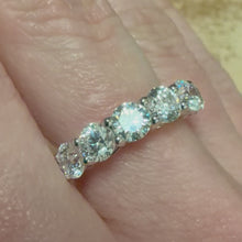 Load and play video in Gallery viewer, 2.54ct Round Lab Diamond Band - Product Code - LB49
