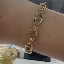 Load and play video in Gallery viewer, Nomination Designer T Bar Bracelet
