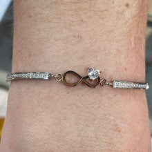 Load image into Gallery viewer, Nomination Rose Infinity Stone Bracelet
