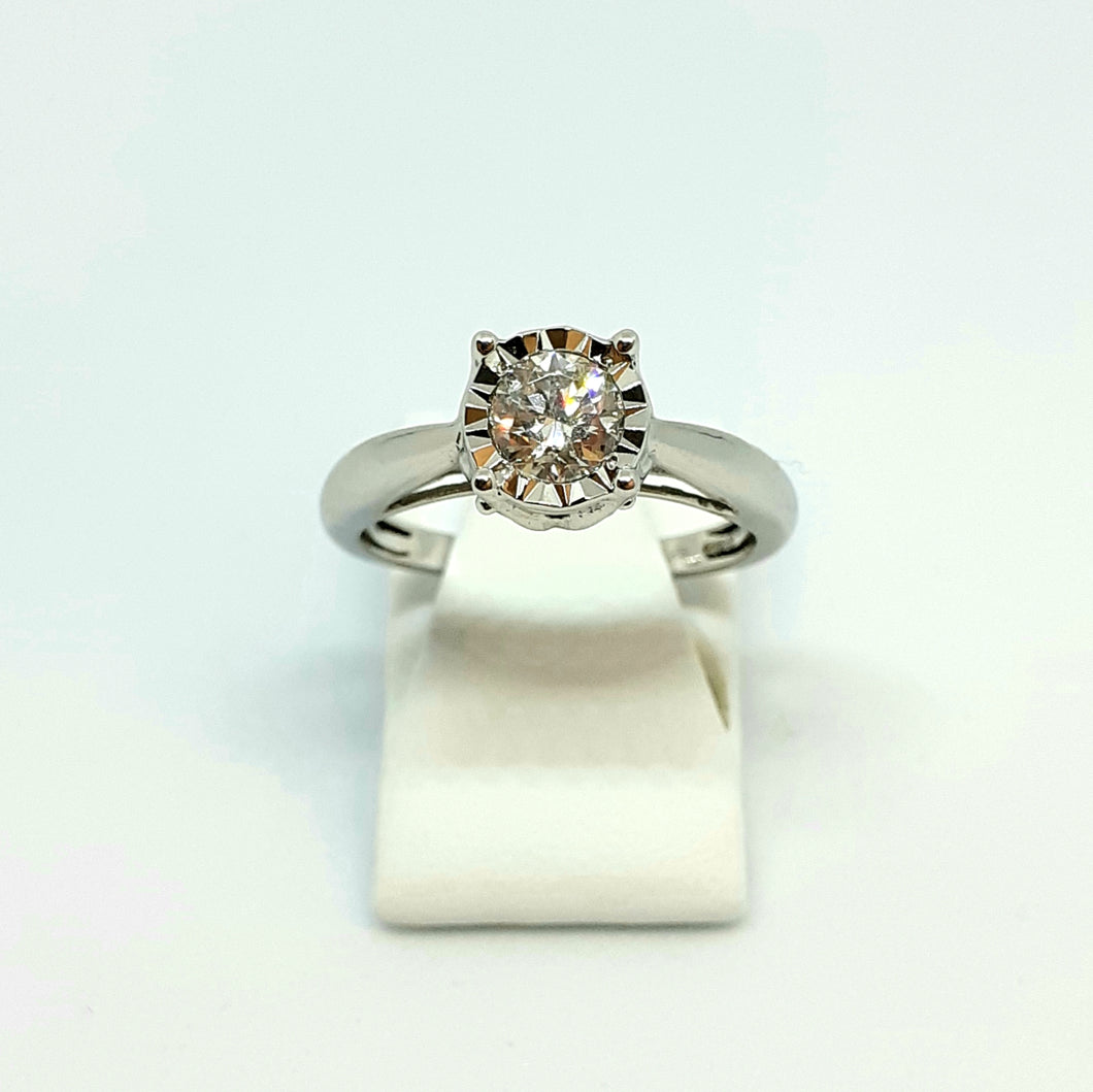 18ct Hallmarked White Gold Solitaire Set With Four Diamonds Under Setting - Product Code - G612