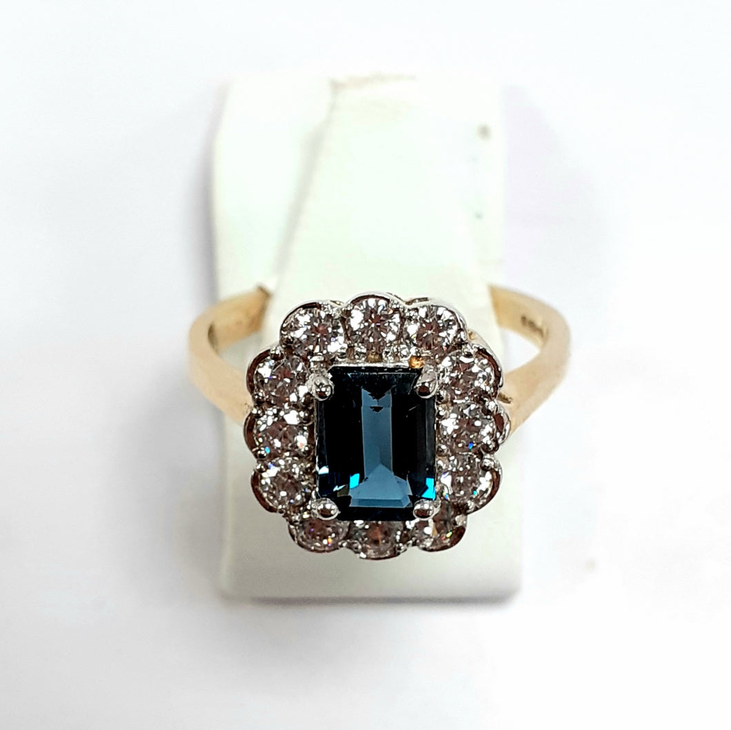 9ct Yellow Gold Hallmarked Ladies Cubic Zirconia Ring - Product Code - H18
