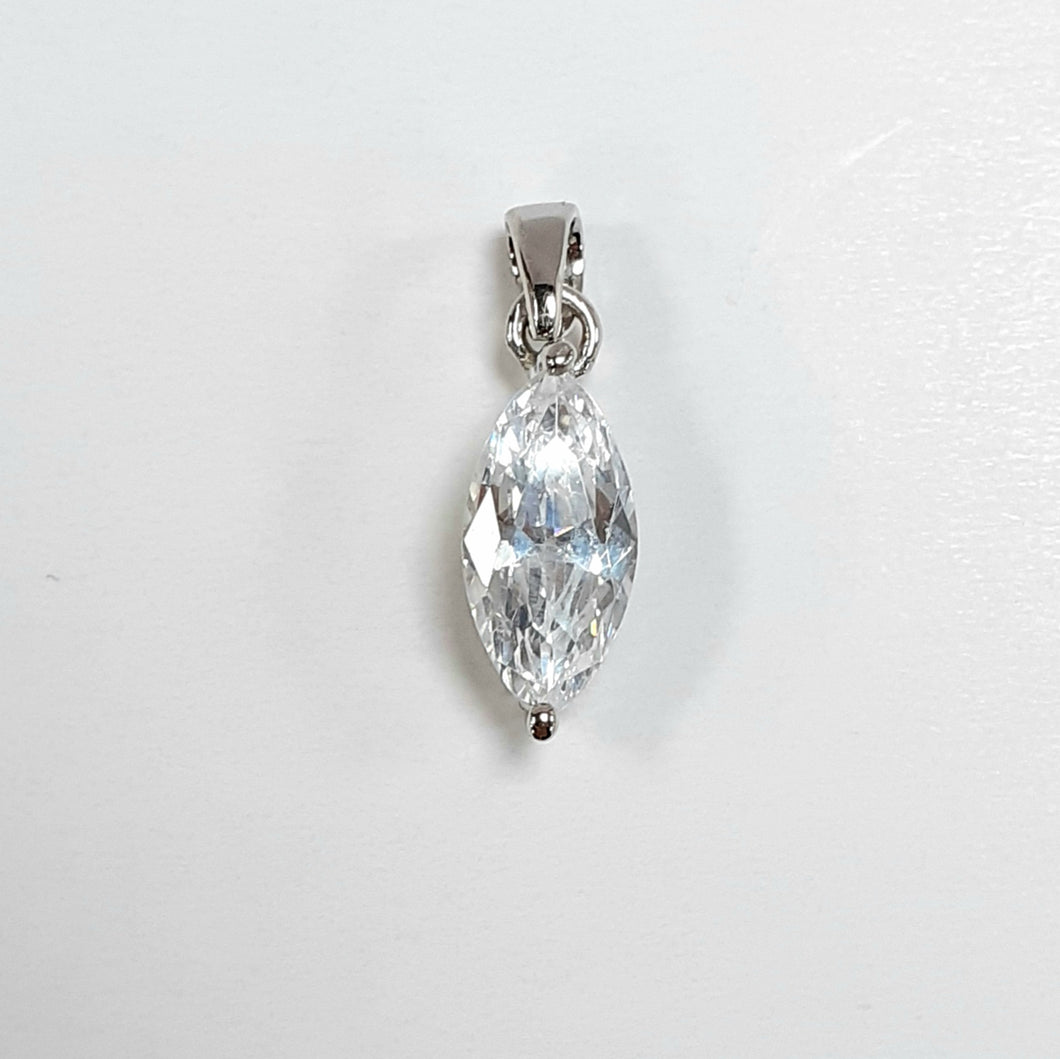 9ct White Gold Hallmarked Pendant - Product Code - F206