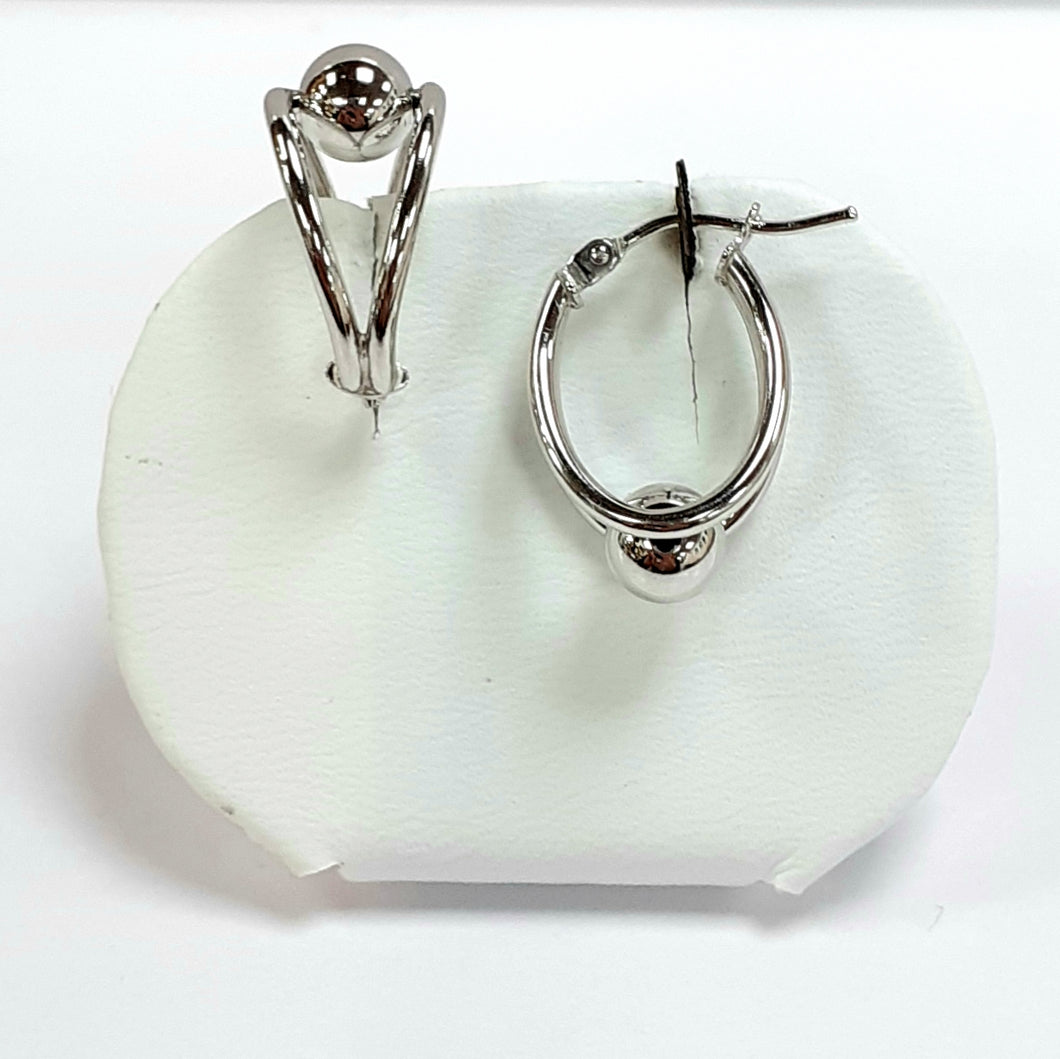 9ct White Gold Hallmarked Earrings - Product Code - C808
