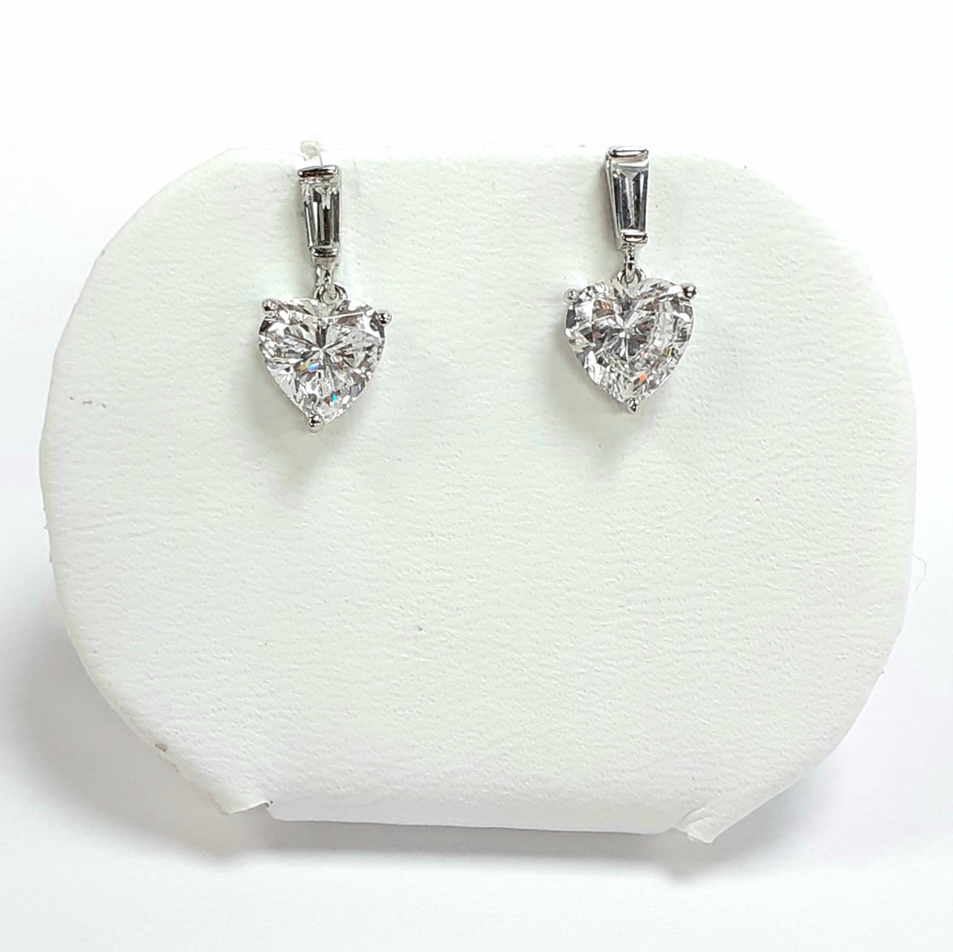 9ct White Gold Hallmarked Earrings - Product Code - VX92