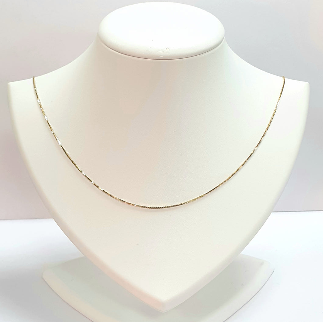 9ct Yellow Gold Hallmarked Chain - Product Code - VX961