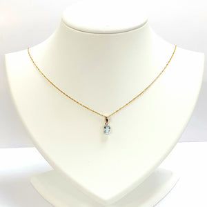 9ct Yellow Gold Blue Topaz Pendant - Product Code - VX336 & A182