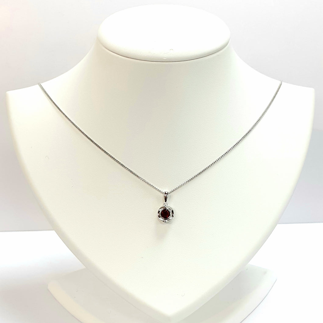 Silver Garnet Pendant With Chain - Product Code - A564