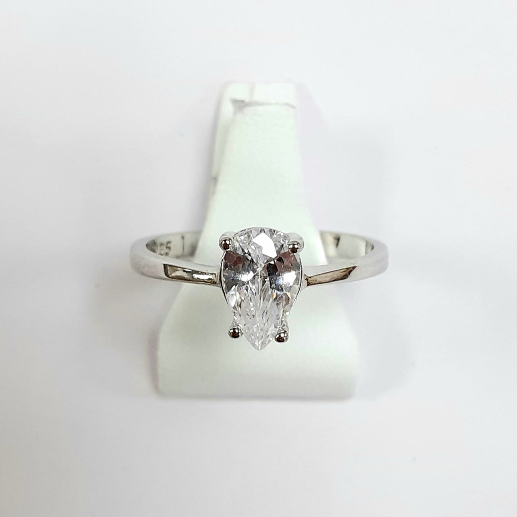 Silver Ring Hallmarked 925 - Product Code - F183