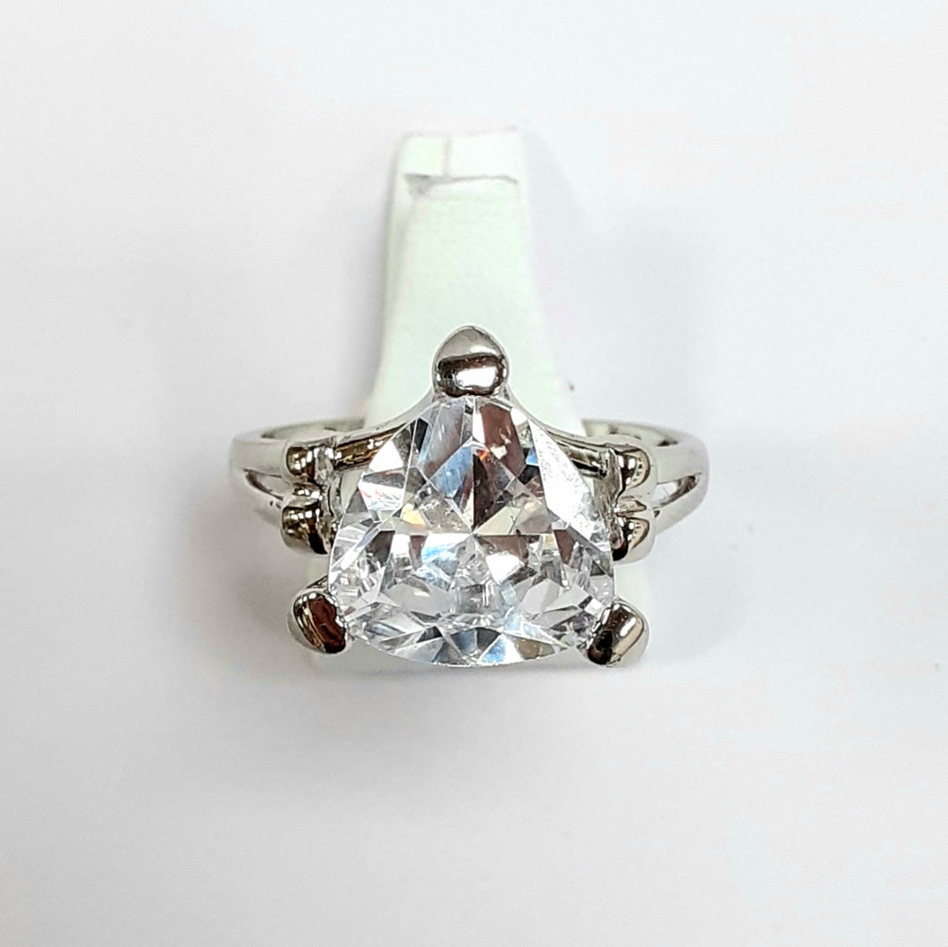 Silver Ring Hallmarked 925 - Product Code - F735