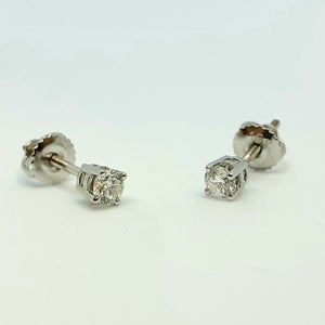 18ct White Gold Single Stone Diamond Earring - Product Code - G386