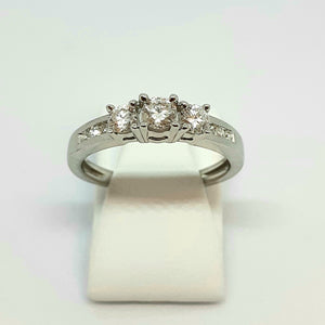 9ct White Gold Hallmarked Diamond Trilogy Designer Ring With Diamond Shoulders - Product Code - G592