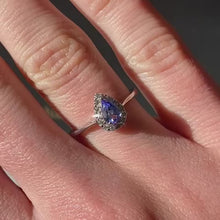 Load and play video in Gallery viewer, Tanzanite &amp; Diamond Ring - E607
