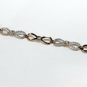9ct Cubic Zirconia Ladies Bracelet - Product Code - F933