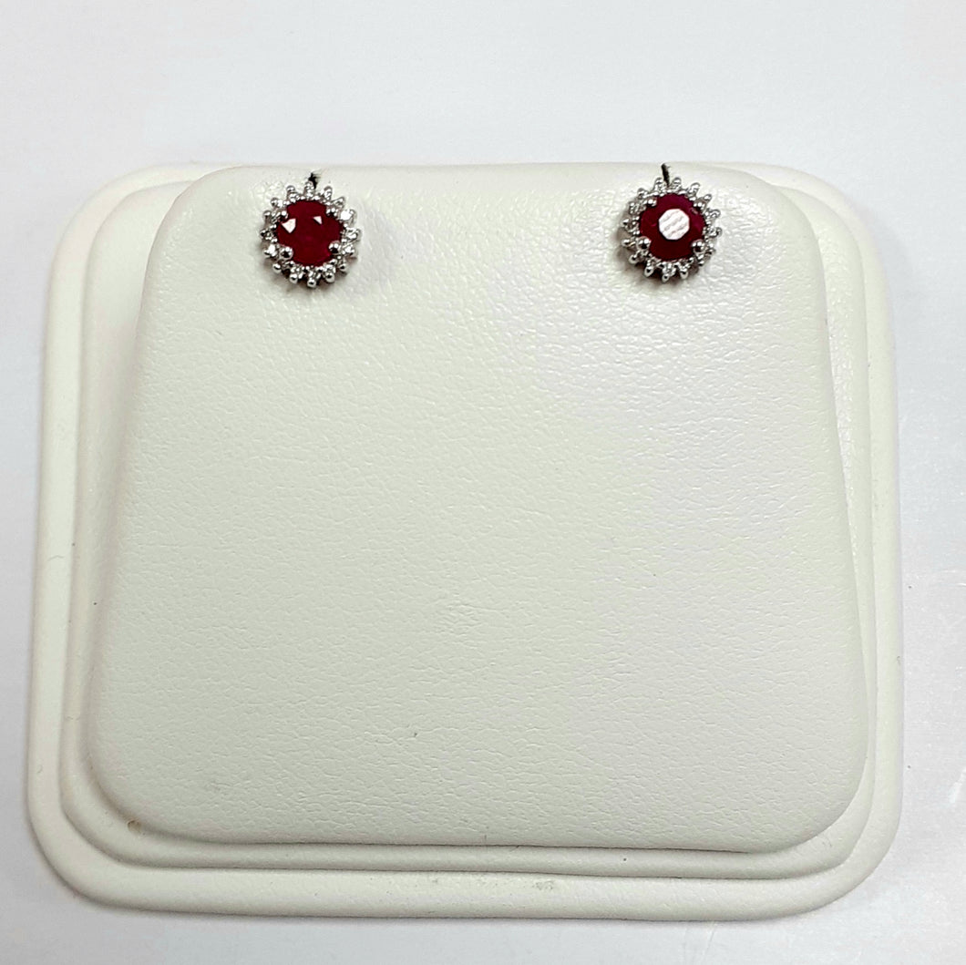 9ct White Gold Hallmarked Stone Set Earrings - Product Code - G272