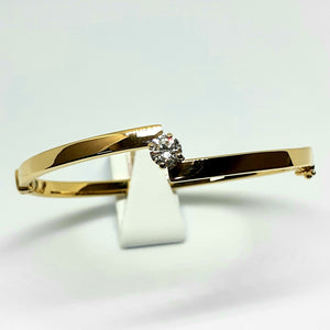 9ct Yellow Gold Hallmarked Bangle - Product Code - VX311