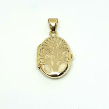 Load image into Gallery viewer, 9ct Yellow Gold Hallmarked Locket - Product Code - VX449
