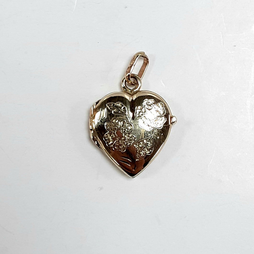 9ct Yellow Gold Hallmarked Locket - Product Code - VX647