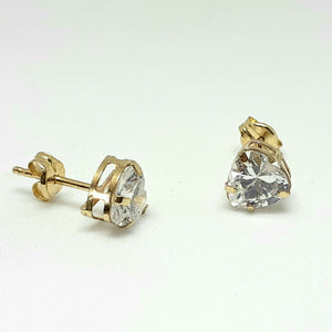 9ct Yellow Gold Hallmarked Stone Set Earrings - Product Code - VX421