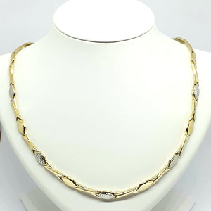 9ct Yellow & White Gold Hallmarked 17" Necklet - Product Code - VX639