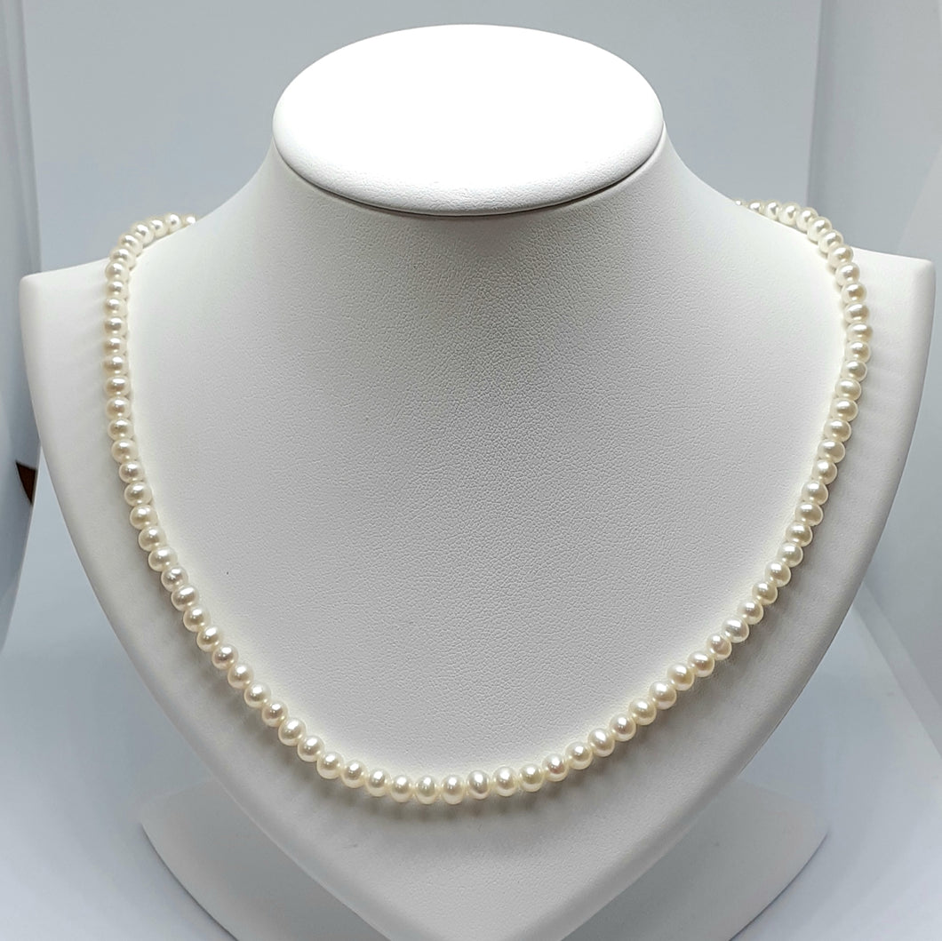 Cultured Pearl 16