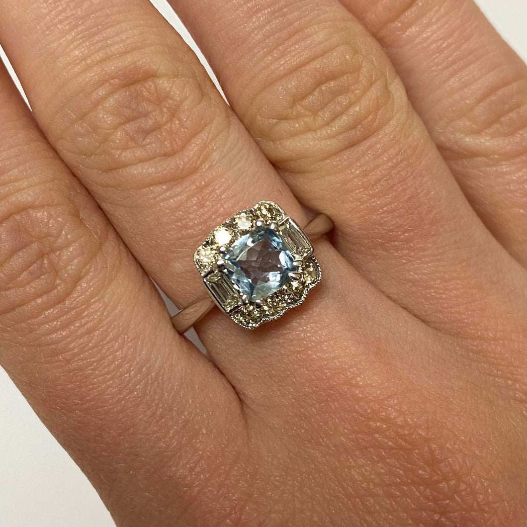 Aquamarine & Diamond White Gold Ring - Product Code - E588
