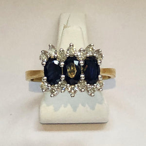 Diamond and Oval Sapphire Yellow Gold Ring