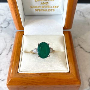3ct Oval Emerald & Diamond Ring - E603