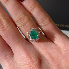 Load image into Gallery viewer, Emerald &amp; Diamond Flower Design Ring - E604
