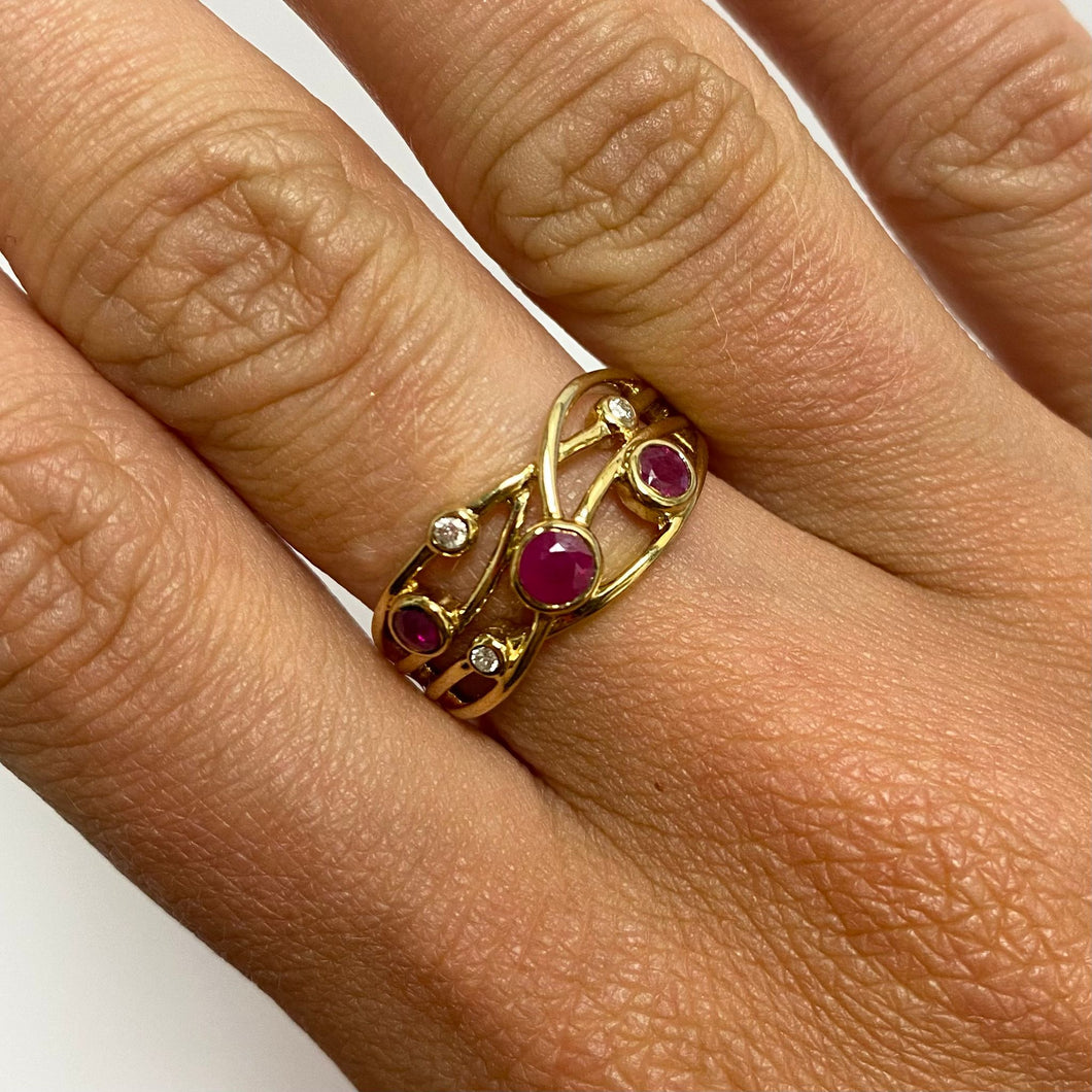 Ruby & Diamond Yellow Gold Ring - Product Code - A764